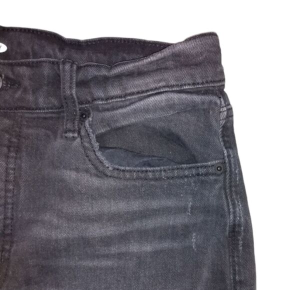 Old Navy Raw Hem Highwaisted Distressed Black Capri Jeans - Picture 10 of 13